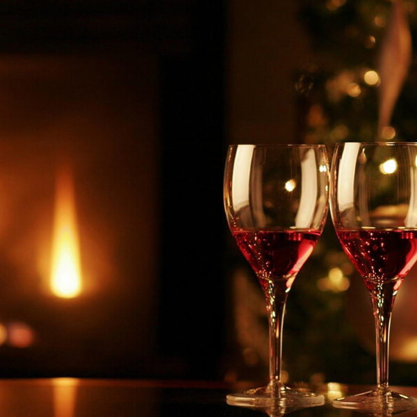 クリスマスには生ハムとワインがおすすめ！ソムリエが選ぶワインと生ハムの豪華セット