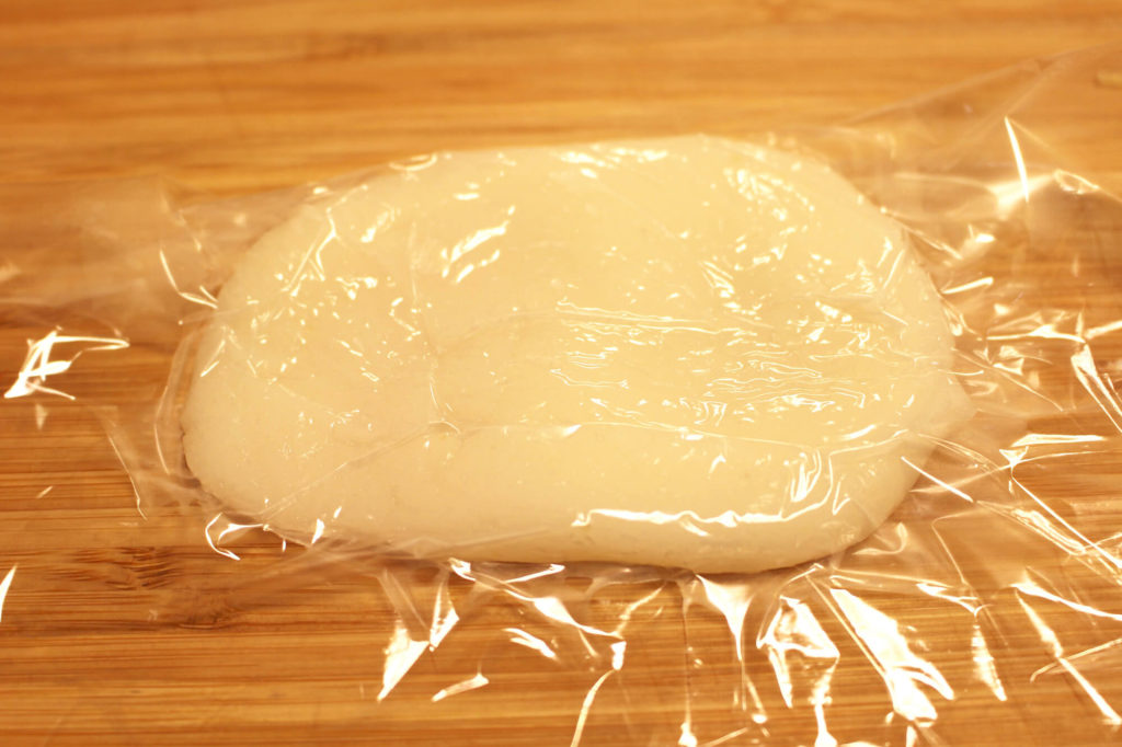 生ハムと味噌クリームチーズの焼き餅のレシピ_1