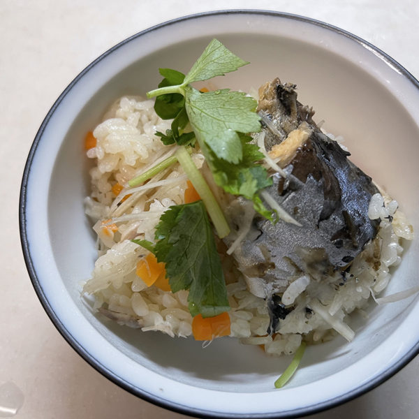 【レシピ】鯖と牛蒡の炊き込みご飯